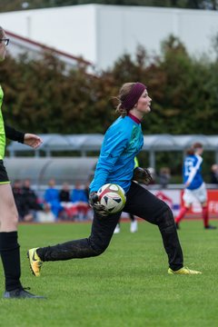 Bild 155 - B-Juniorinnen TSV Schoenberg - Holstein Kiel : Ergebnis: 0:23